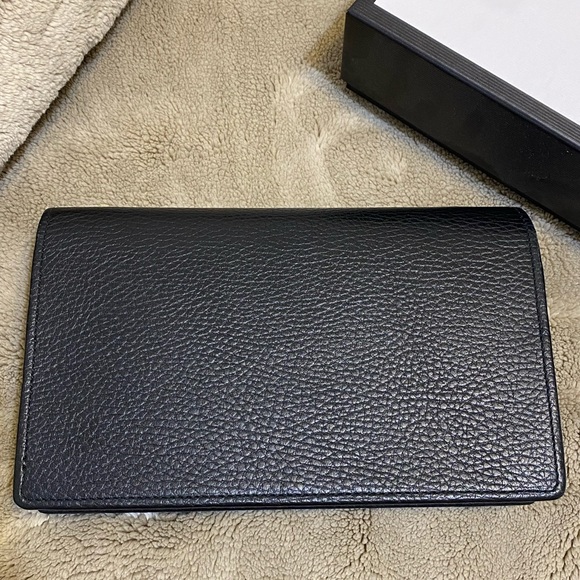 Gucci wallet on chain, nearly new, no flaws. Box included - Picture 3 of 6